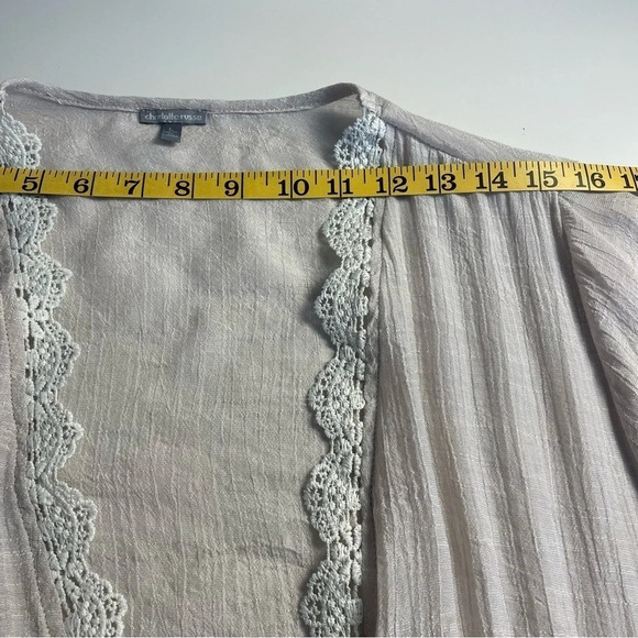 Charlotte Russe Beige Lace Accent Duster!🌺 - Picture 13 of 14